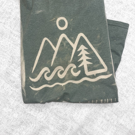 Green Bleached Triangles - Solid Tee